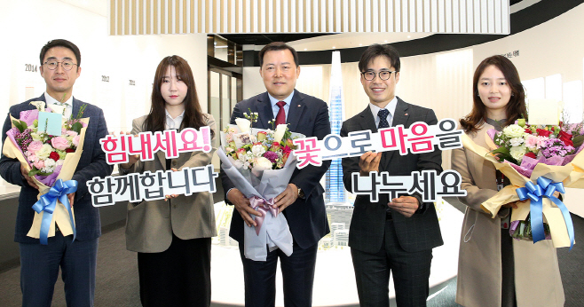 롯데 황각규 부회장, 화훼농가 돕기 릴레이 캠페인 동참