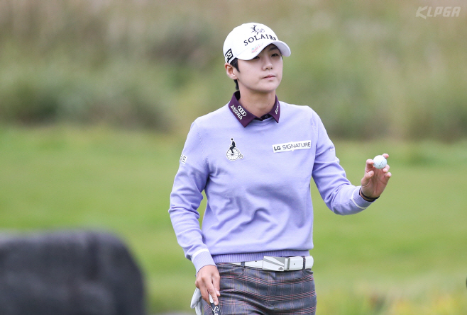 박성현 '버디 성공'<YONHAP NO-3837>