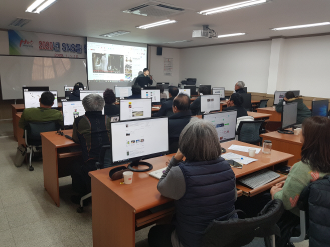 2-3. 사진(영양군, 정보화 농업인 교육 실시)