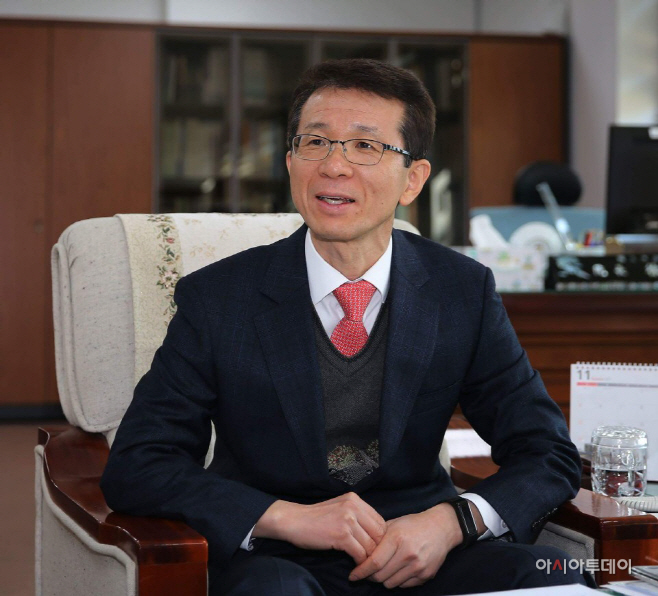 국립해양과학관 서장우 관장