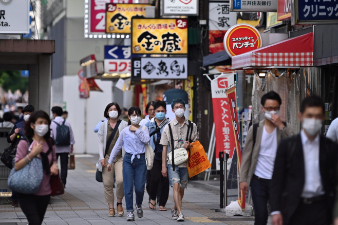JAPAN-HEALTH-VIRUS <YONHAP NO-5189> (AFP)