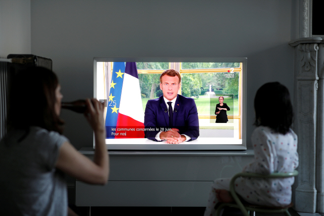 HEALTH-CORONAVIRUS/FRANCE-MACRON <YONHAP NO-0610> (REUTERS)