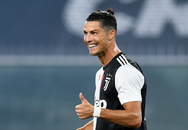 SOCCER-ITALY-GEN-JUV/REPORT <YONHAP NO-2062> (REUTERS)