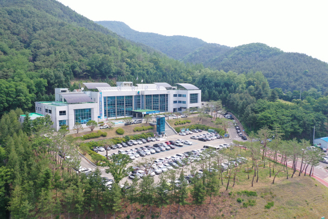 여름 휴가철 맞아 공중화장실 일제점검) (1)