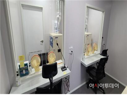 냉난방 및 음압장비를 갖춘 컨테이너 선별진료소