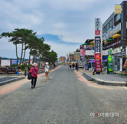 태안군, 만리포해수욕장 ‘차 없는 거리’ 운영