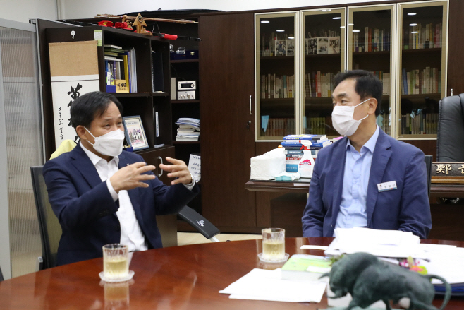 평택세관, 평택시와 경제활력 위한 협력방안 논의