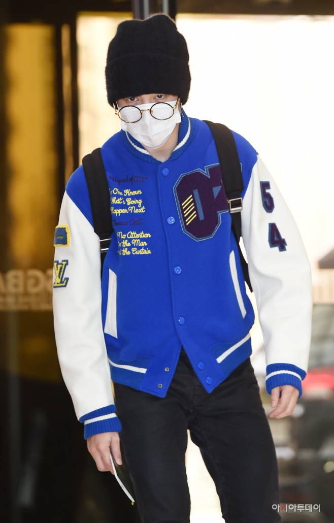 [포토] 방탄소년단 지민, 날카로운 인사