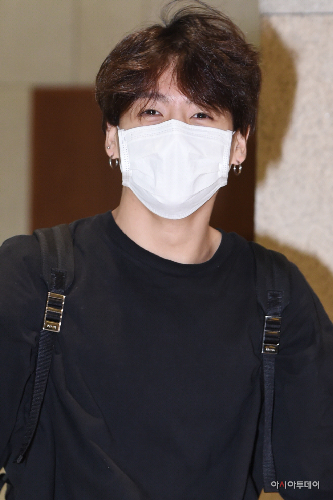 [포토] 방탄소년단 정국, 딱 마주친 눈빛