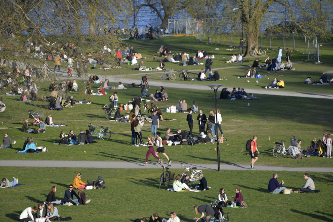 Virus Outbreak Sweden <YONHAP NO-1815> (AP)