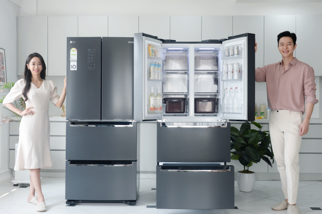 [사진1] LG전자, ‘디오스 김치톡톡’ 신제품 출시