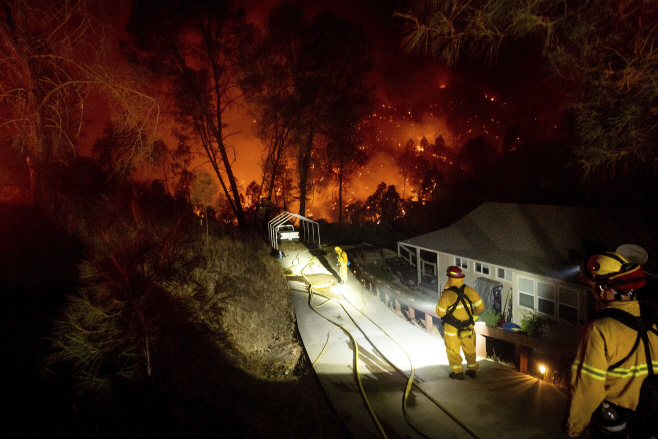 APTOPIX California Wildfires <YONHAP NO-0196> (AP)