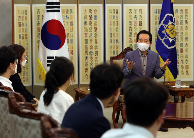 대전협 회장단 만난 정세균 총리