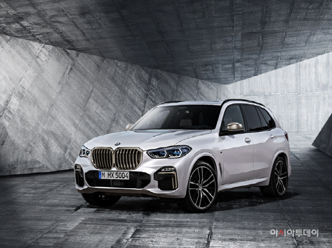 사진-X5 M50i BMW 코리아 25주년 에디션