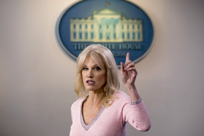 Trump Aide Kellyanne Conway <YONHAP NO-2768> (AP)