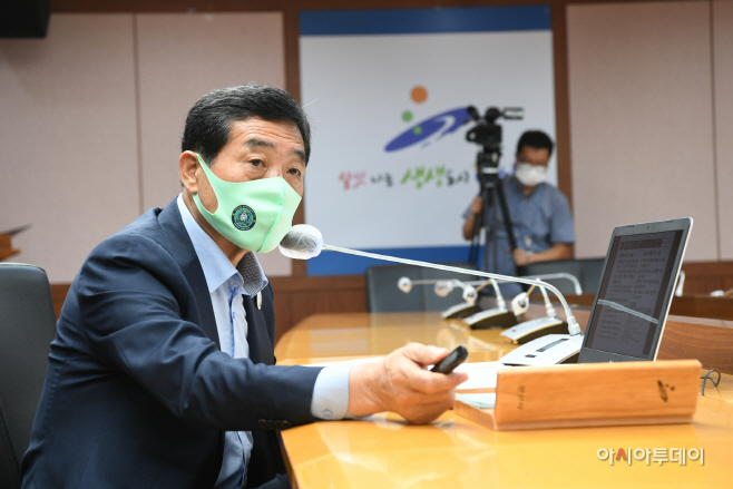 윤화섭시장