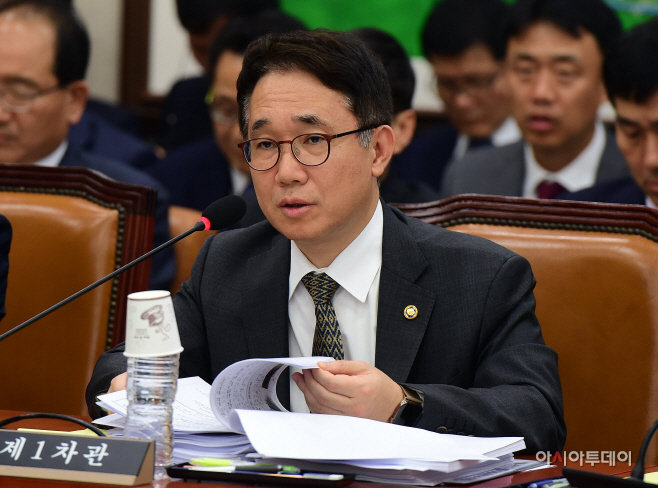[포토] 답변하는 박선호 1차관
