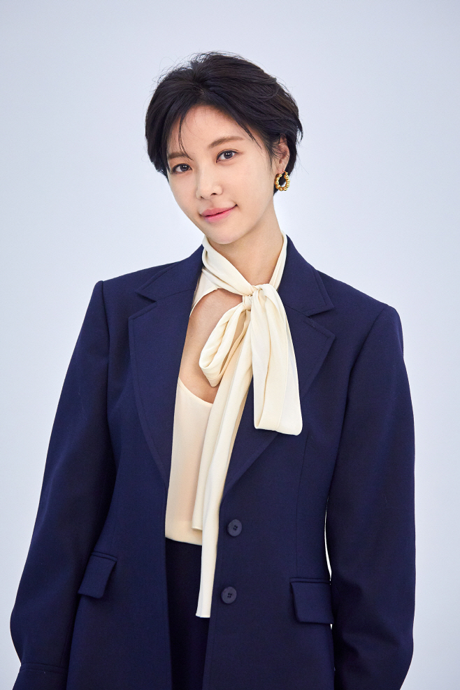 황정음