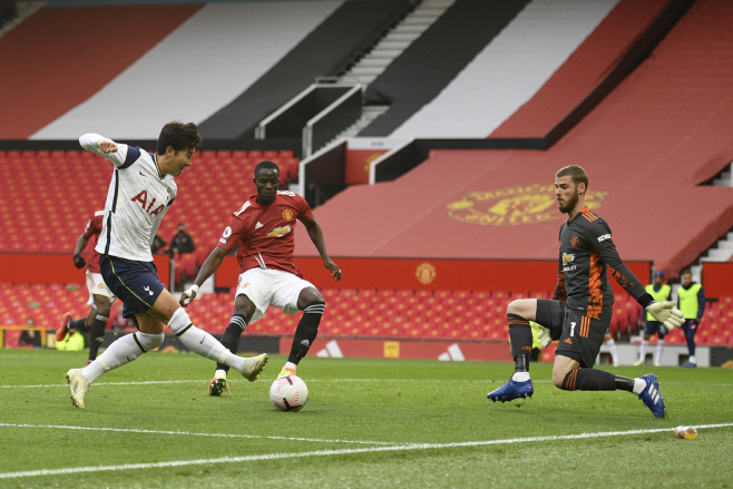 Britain Soccer Premier League <YONHAP NO-0572> (AP)