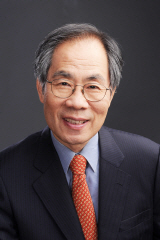 사진자료_제6회 대한의학회 의학공헌상 수상자 맹광호 명예교수
