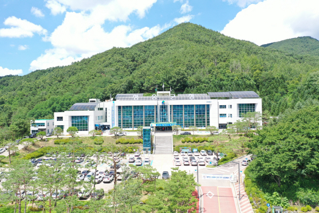 청송군, 중ㆍ고등학생 교복구입비 지원) (1)