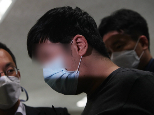 영장실질심사 받는 '디지털 교도소' 1기 운영자