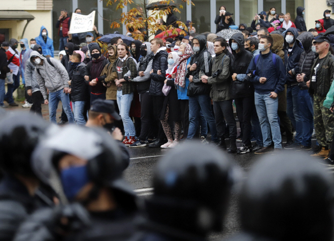 Belarus Protests <YONHAP NO-3950> (AP)