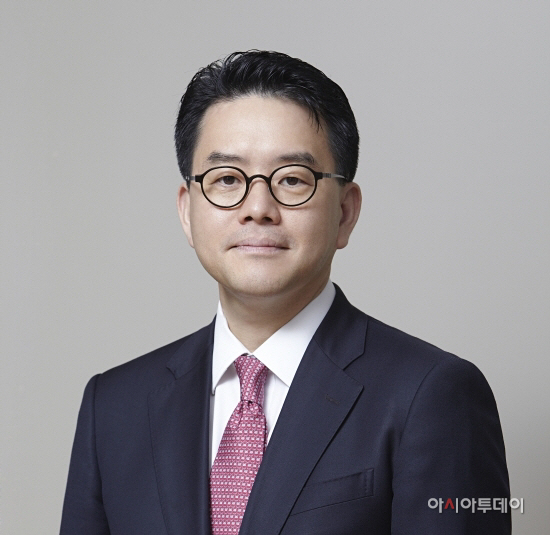 강희석 (주)이마트 兼 (주)SSG.COM 대표이사 사장