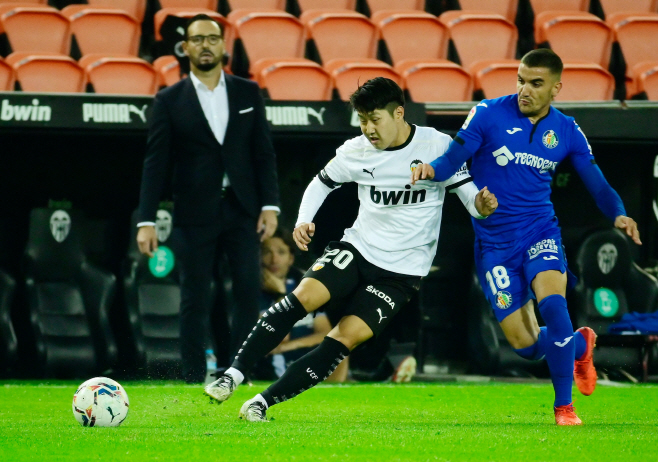 FBL-ESP-LIGA-VALENCIA-GETAFE <YONHAP NO-2506> (AFP)