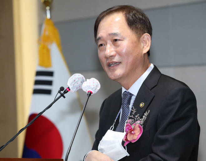취임사 하는 박화진 신임 고용노동부 차관