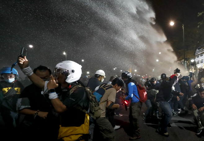 Thailand Protests <YONHAP NO-8666> (AP)