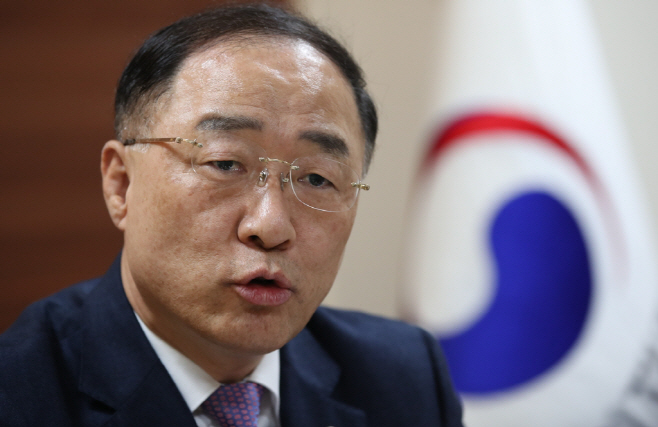홍남기 연합사진