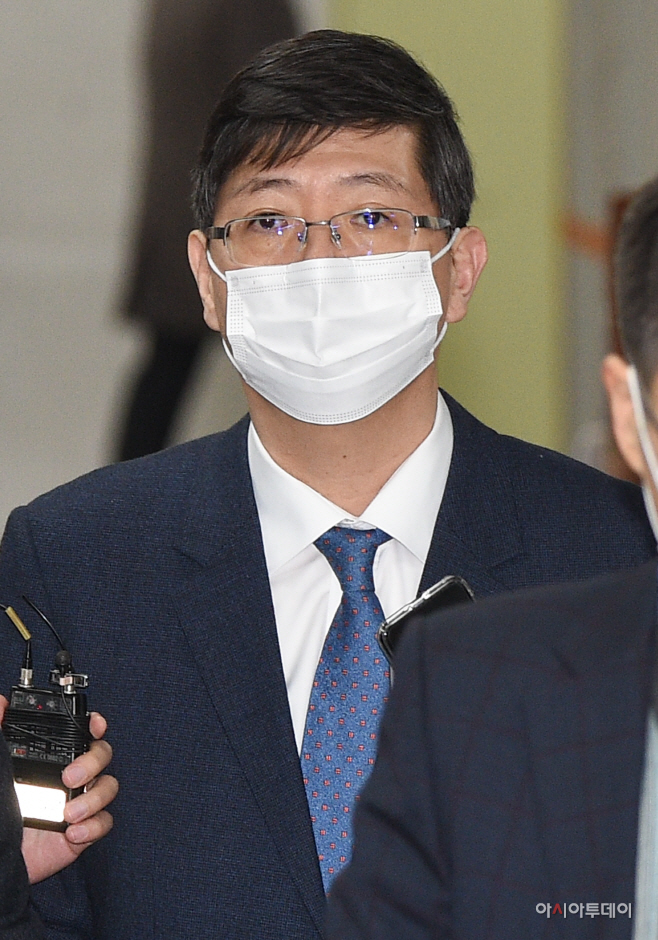 [포토]법정 향하는 김홍걸 의원