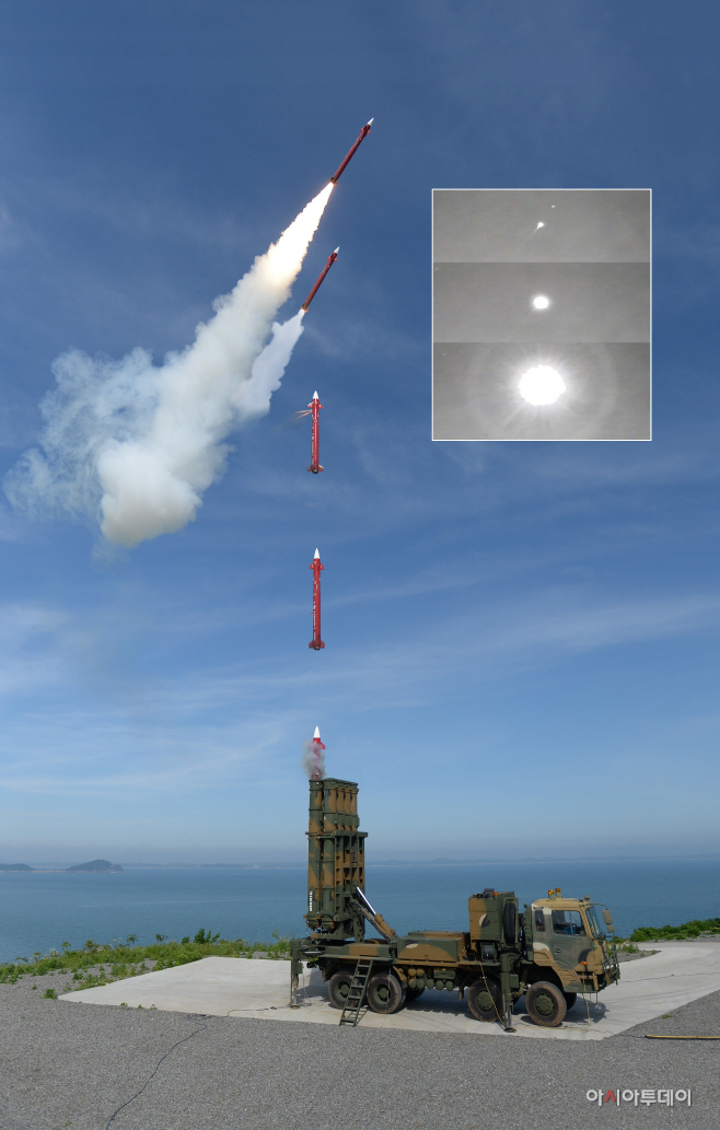 201126 [보도자료-사진] 유도탄 발사 장면