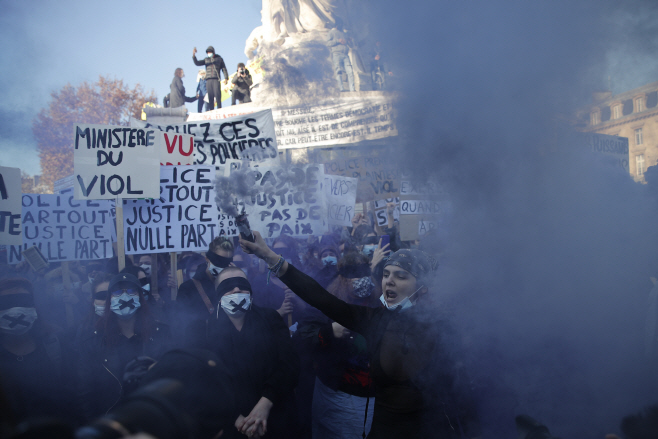 France Law Protests <YONHAP NO-2577> (AP)