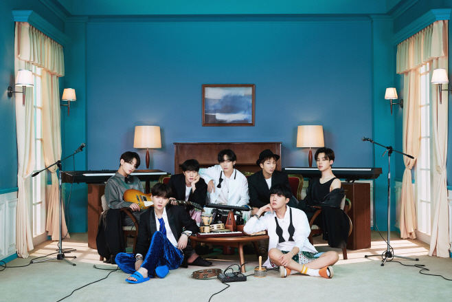 방탄소년단_BE (Deluxe Edition)_콘셉트 포토_단체