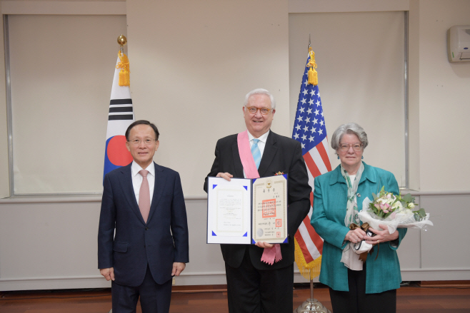 존 햄리 CSIS 소장 광화장