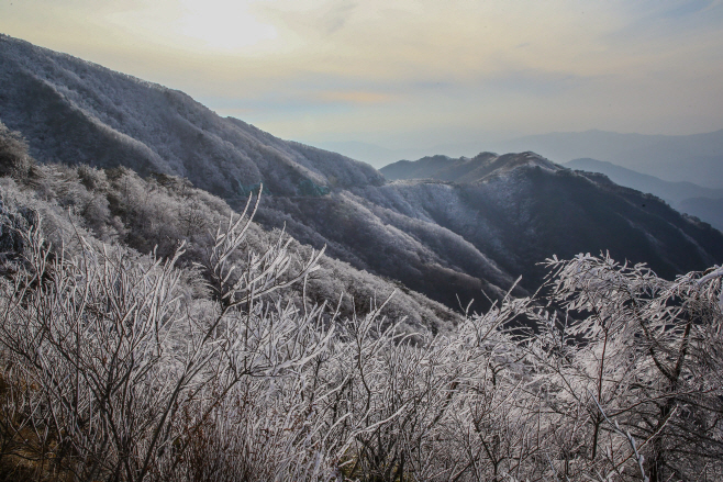지리산 성삼재에서 바라본 시암재