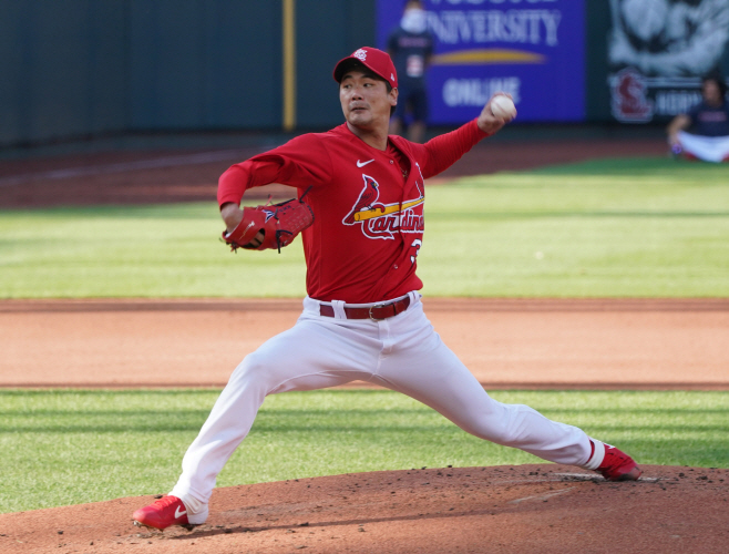 CARDINALS SUMMER CAMP <YONHAP NO-2805> (UPI)