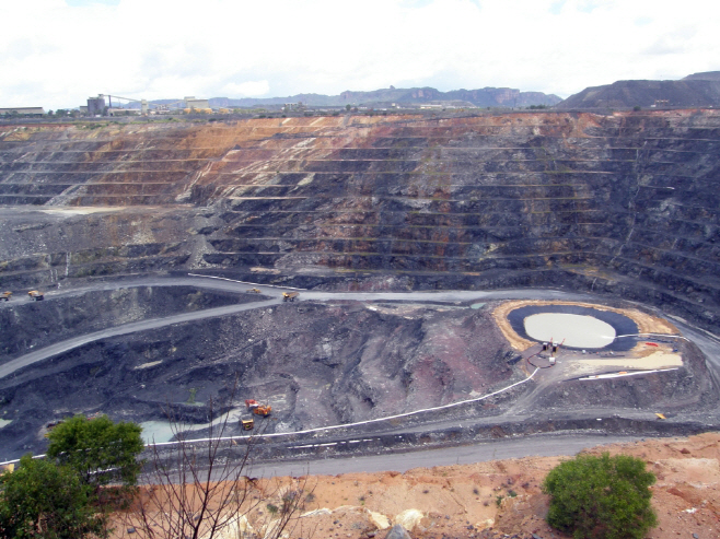 Ranger_3_open_pit