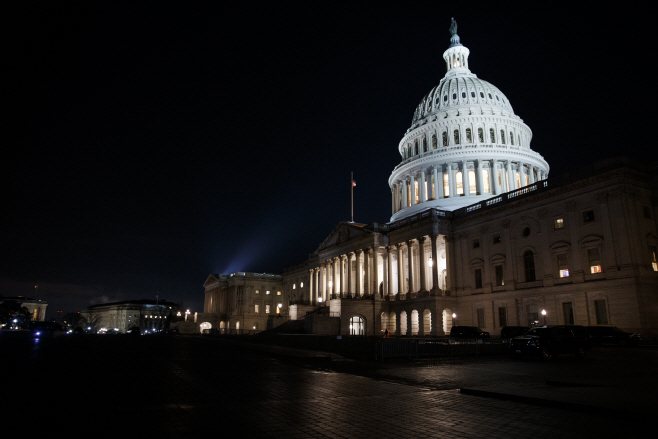 U.S.-WASHINGTON, D.C.-CONGRESS-COVID-19-RELIEF PACKAGE