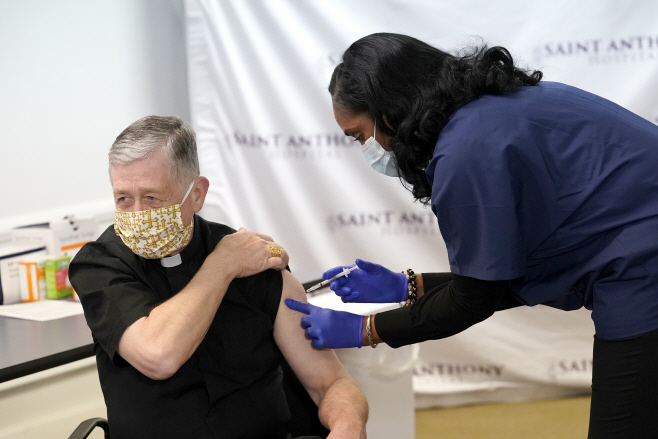 Virus Outbreak Illinois Vaccine