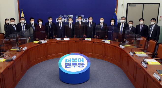 고위당정, 재난지원금 지급방안 등 논의