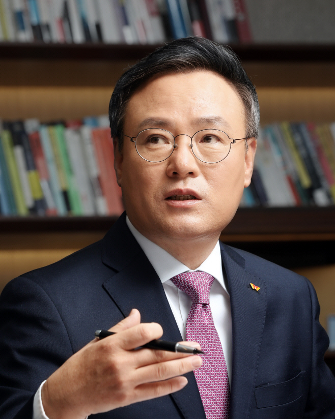 SK(주) 장동현 대표이사 사장 2