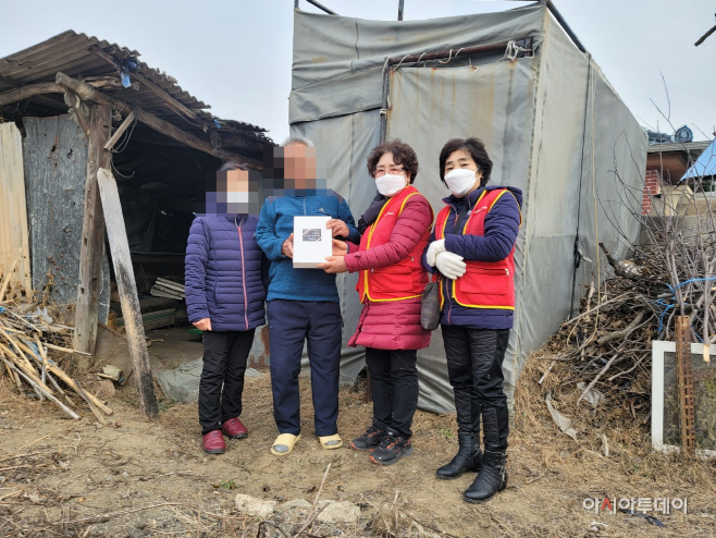 부북면 자원봉사회 빵나눔봉사 사진)