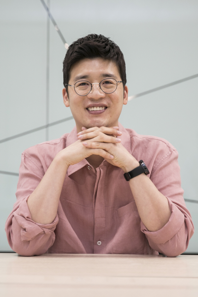 고민석