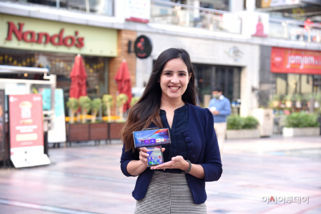 2020112901002942400183531