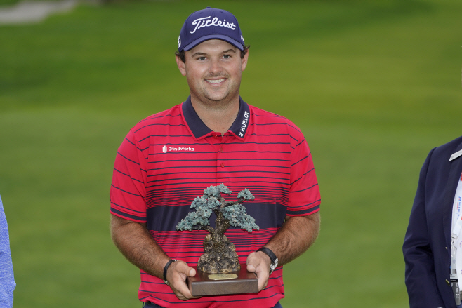 APTOPIX Farmers Insurance Open Golf <YONHAP NO-1080> (AP)