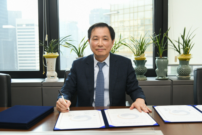 효성티앤씨 김용섭 대표이사