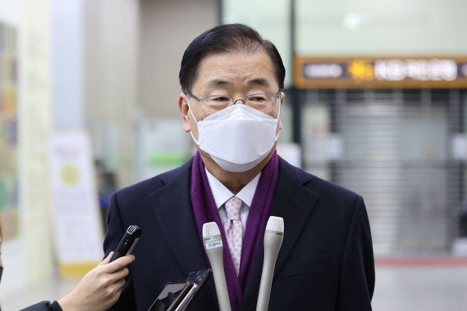 '북한 원전 의혹' 입장 밝히는 정의용 후보자